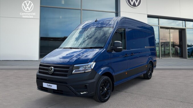 Volkswagen Crafter Cr35 Mwb Diesel Fwd 2.0 TDI 140PS Commerce Plus High Roof Van - Image 10